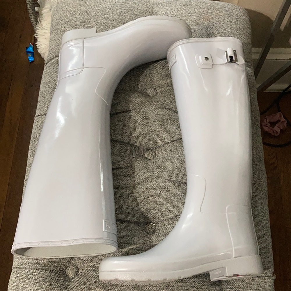 Tall light gray hunter boots